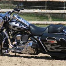 Harley Davidson Road King FLHRI