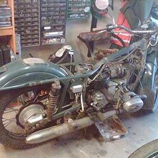 Ural 650