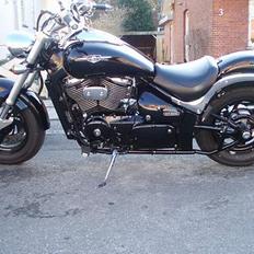 Suzuki VZ800K6 (M800)