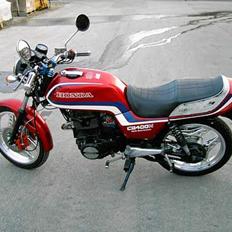 Honda CB400 N (Solgt)