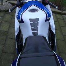 Suzuki GSX 750 R *SOLGT*