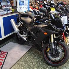 Yamaha YZF-R6 05