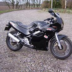 Suzuki GSX250R SOLGT