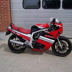 Suzuki gsx750R