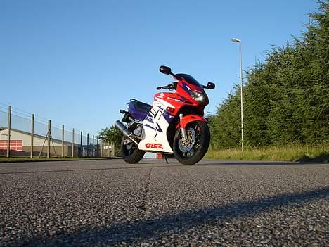 Honda CBR 600 F3 (Solgt) billede 7