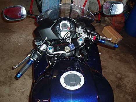 Suzuki SV 1000 S ( Solgt ) billede 15