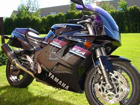 Honda CBR 600 F1 - SOLGT - - Dette er så min nye mc. Yamaha FZR 1000 Exup. billede 14