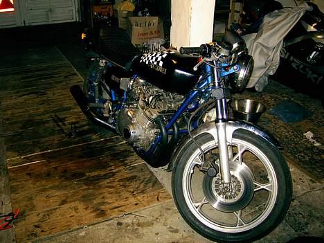 Suzuki gs 1000 - men det er så i egen garege  billede 2