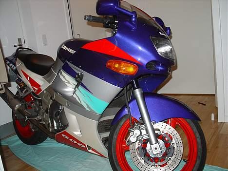 Kawasaki ZZr 600 - Kawa, hjemme i gangen...  billede 5
