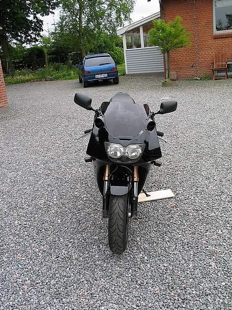 Kawasaki Zxr 400 SOLGT TIL PINDARM billede 1