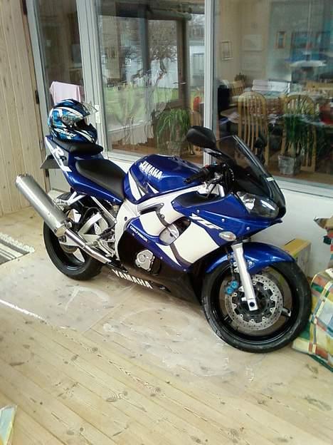 Yamaha yzf-r6 billede 4