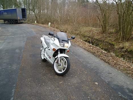 Honda VFR 750 billede 3