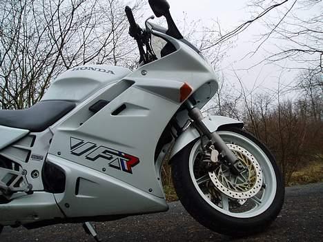 Honda VFR 750 billede 9