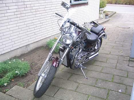 Suzuki intruder vs 700 billede 2