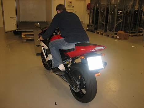 Yamaha YZF R1 - se den røv! ja cyklens! billede 4