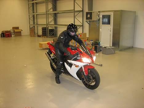 Yamaha YZF R1 - "en glad julegris" billede 5