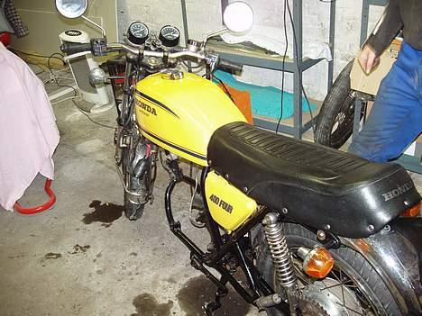 Honda CB 400F billede 8