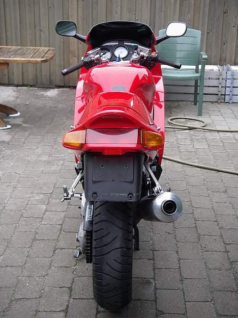 Honda VFR 750F billede 5