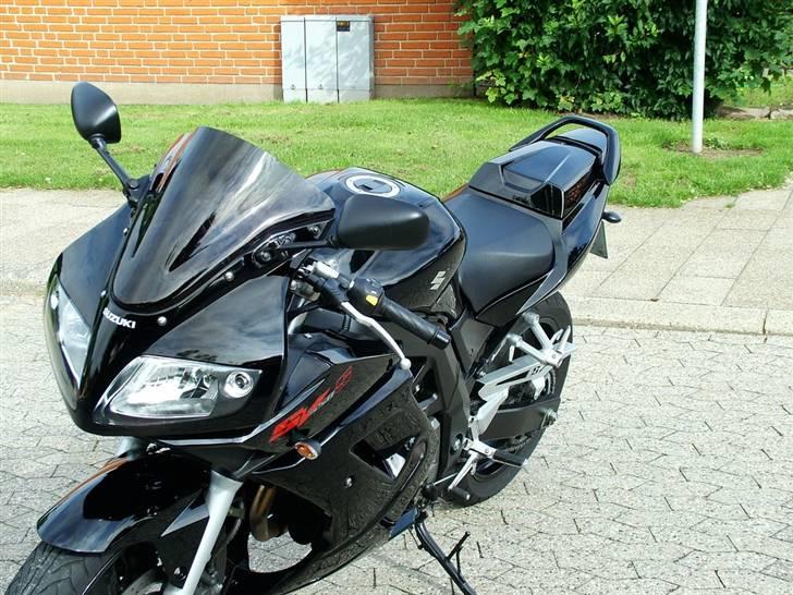 Suzuki SV 650S K6 [SOLGT] billede 2