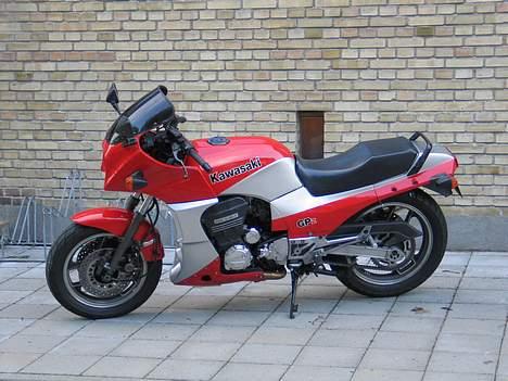 Kawasaki GPZ 900R - Som den står i dag billede 1