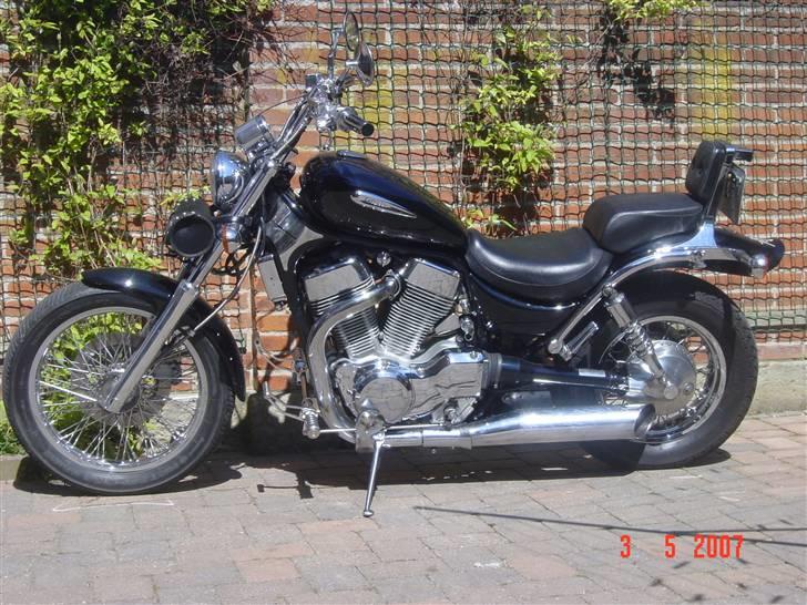 Suzuki Intruder vs 1400 - Hvor er jeg dog glad mand, har lige hentet den billede 1