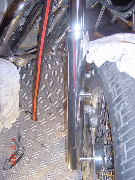 Suzuki Intruder vs 1400 - Snart en flot forgaffel billede 3