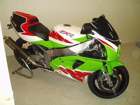 Kawasaki ZXR750R billede 7