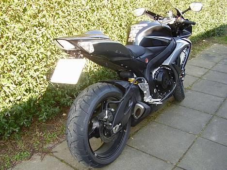 Suzuki GSXR 750 K7 billede 12