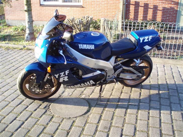 Yamaha Yzf 750R Solgt billede 9