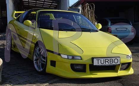 Kawasaki ZX6R *SOLGT* - MC´en er nu udskiftet med en bil, men planen er da at jeg skal have en MC igen. Bilen kan ses på: http://www.bilgalleri.dk/html/gal_visbil.asp?ID=56115 billede 3