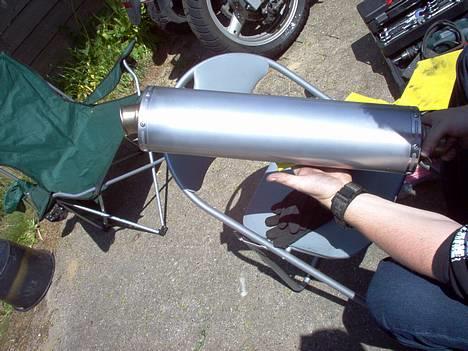 Suzuki GSX750F (SOLGT) - Leo vinci efter "polering" billede 4