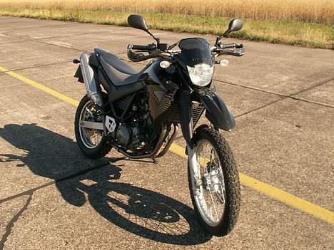 Suzuki GSF 600 billede 3