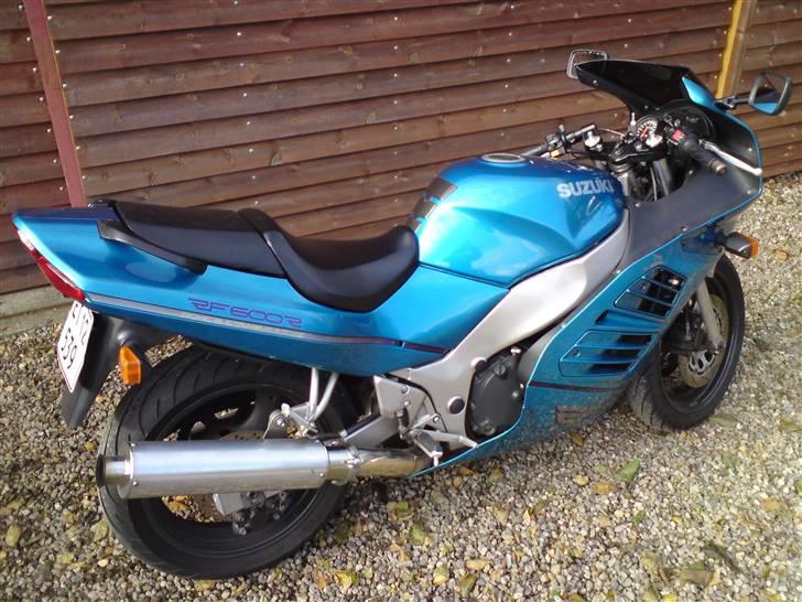 Suzuki RF 600 R billede 5