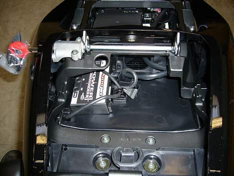 Yamaha YZF-R6s (2005) *SOLGT* billede 3