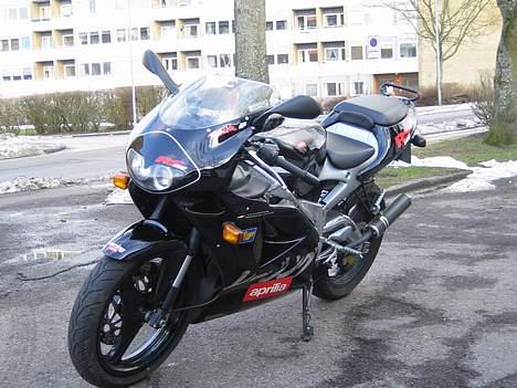 Aprilia RS 125 *solgt* billede 1