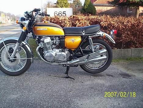 Honda CB 750 K2 billede 1