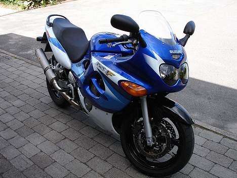 Suzuki GSX600F *til salg* billede 1