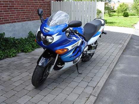 Suzuki GSX600F *til salg* billede 2