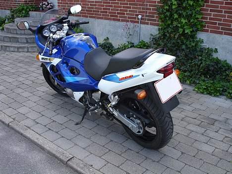 Suzuki GSX600F *til salg* billede 3
