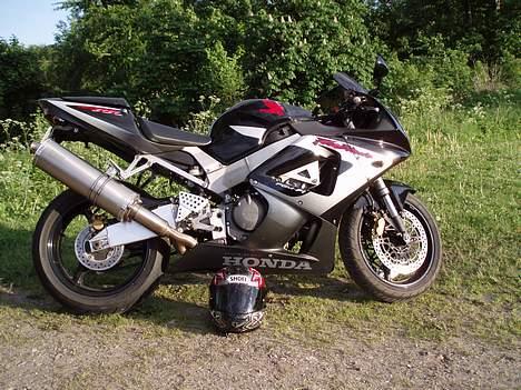 Honda cbr 900 fireblade sc44 - et billede fra sommeren 06 glæder mig til 07 billede 1