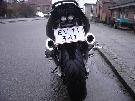 Suzuki GSF 600 (SOLGT) - her er de så de nye potter og de lyder som en drøm dyyyb og god drøm :) billede 12