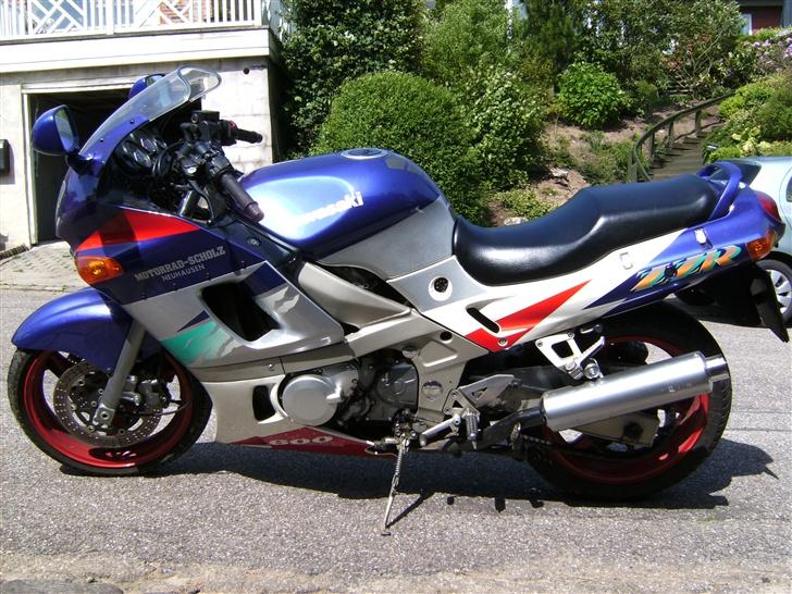 Kawasaki ZZR 600 billede 2