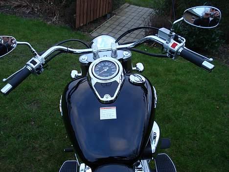 Suzuki vl 800 c billede 1