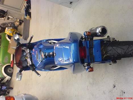 Suzuki Gsx-R 400R billede 9