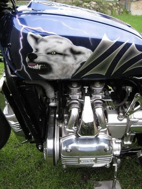 Honda Gold Wing GL 1000 K1 - Venstre side af tank billede 1