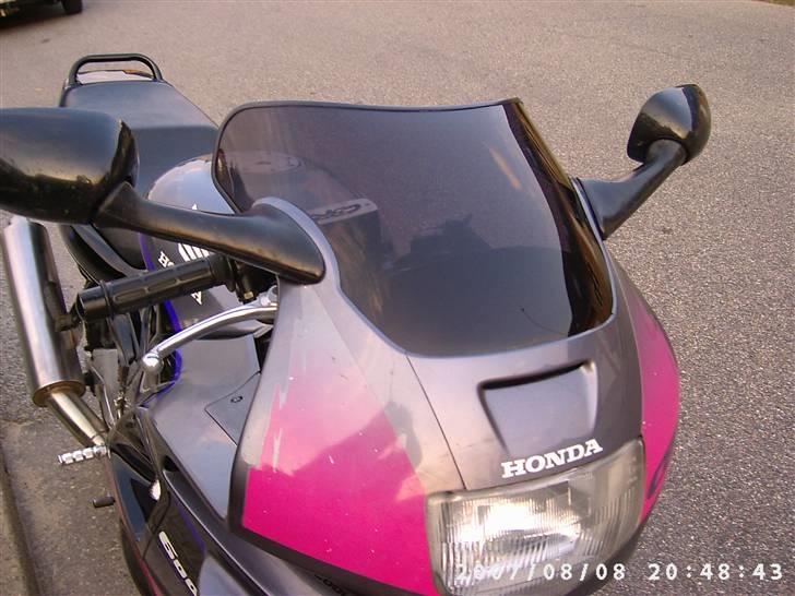 Honda CBR 600 F2   *SOLGT* - så kom der sorttonet kåbeglas på... billede 8