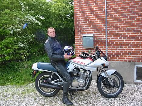 Suzuki GSXR 750 Katana - Man & machine 1 billede 3