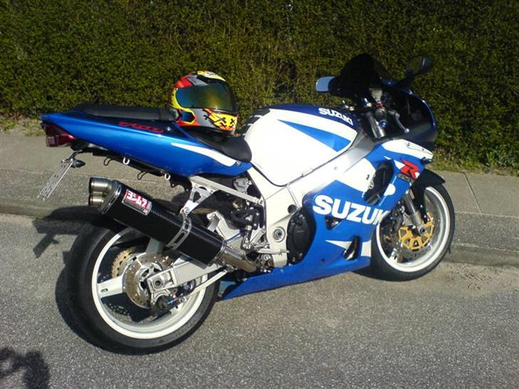 Suzuki gsxr 750 k1