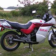 Suzuki GSX 750 EF