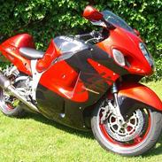 Suzuki GSX1300R Hayabusa  :Red